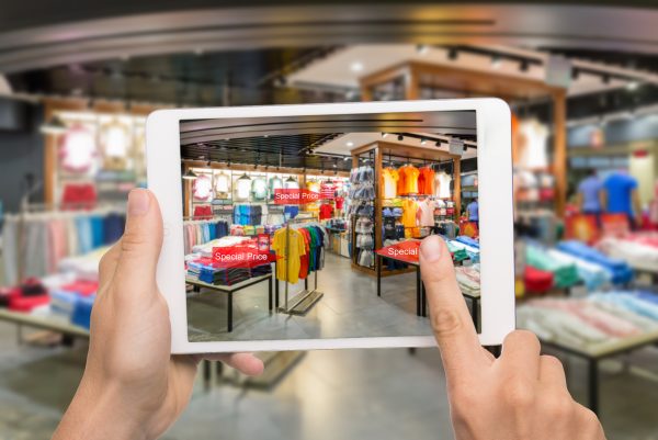 Augmented Reality to Revolutionize Retail Shopping